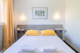 Hôtel Lapeyronie - photo 17