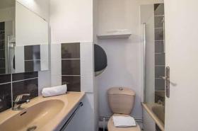 Hôtel Lapeyronie - photo 17