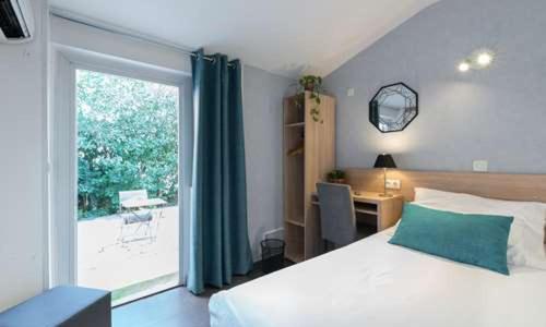 Hôtel Lapeyronie - photo 3