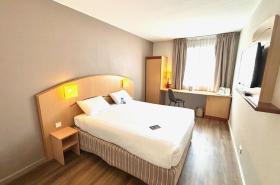 Kyriad Hotel Montpellier Centre Antigone - photo 25