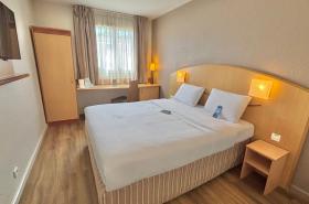 Kyriad Hotel Montpellier Centre Antigone - photo 4