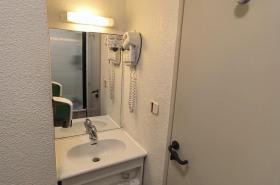 Kyriad Hotel Montpellier Centre Antigone - photo 6