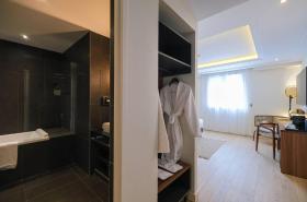 Zenitude Hôtel La Valadière - photo 11